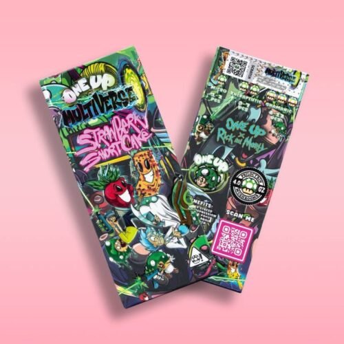 One up Multiverse Strawberry Shortcake - FunGuyz Canada